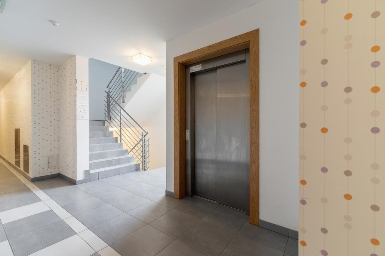 Bunscha Apartment Debniki Cracow By Noclegi Renters Krakow Exterior photo