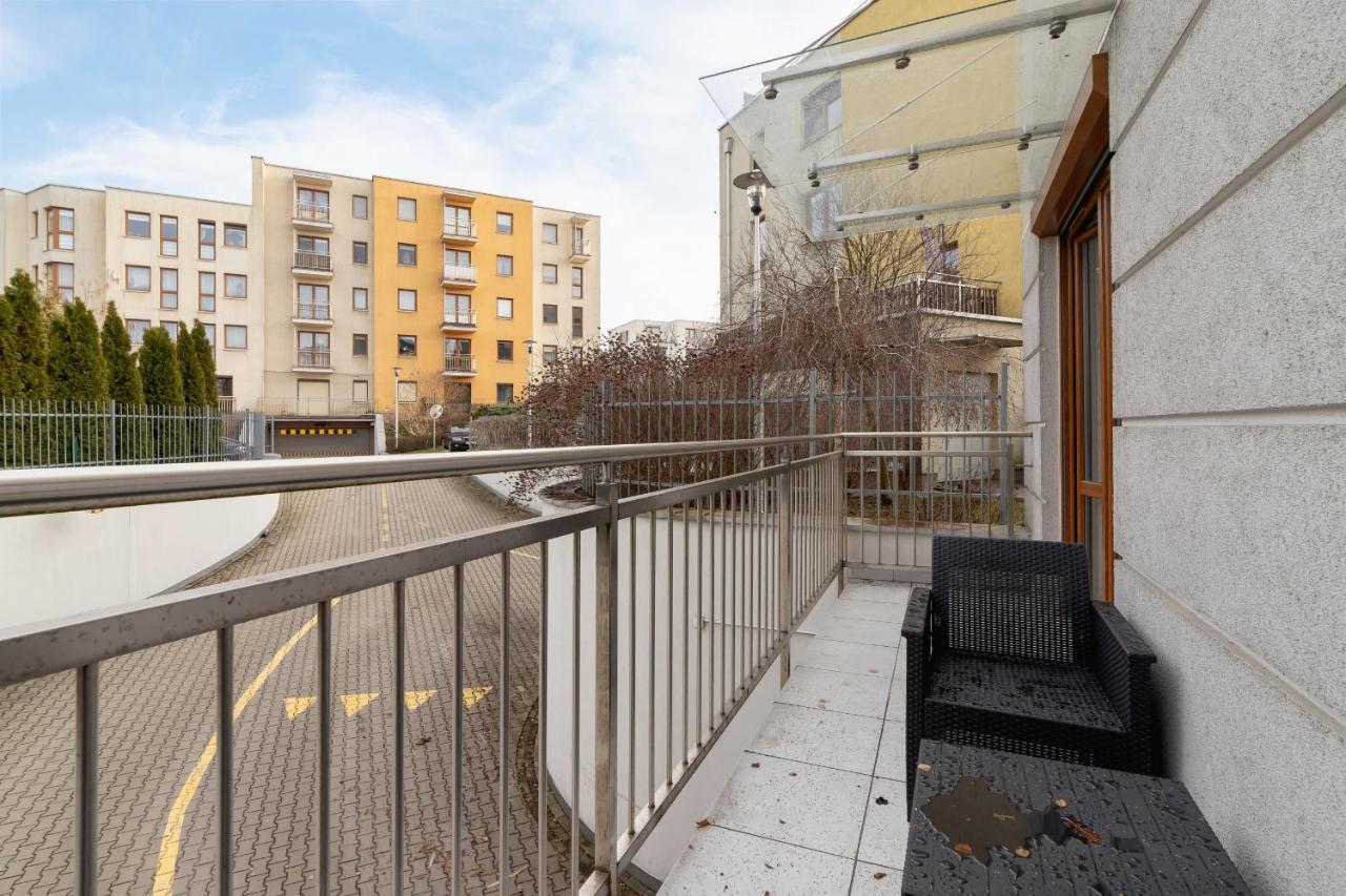 Bunscha Apartment Debniki Cracow By Noclegi Renters Krakow Exterior photo